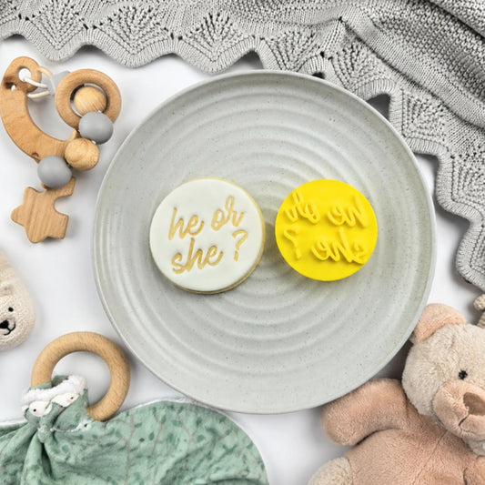 He or She? Embosser 60mm - Custom Cookie Cutters