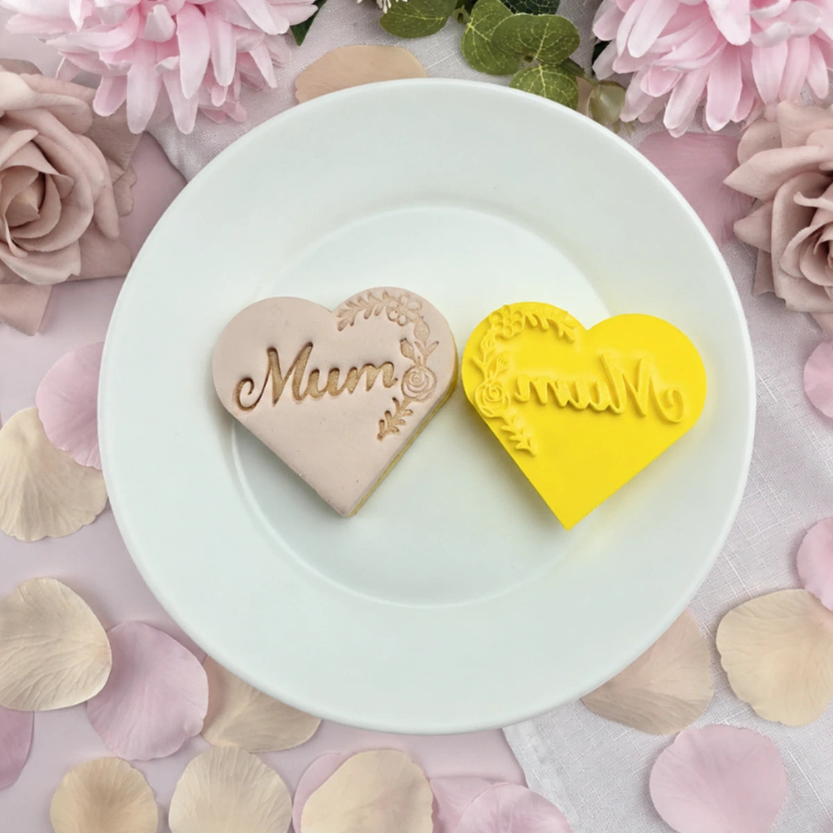 Mum with Flowers Heart Embosser - Custom Cookie Cutters