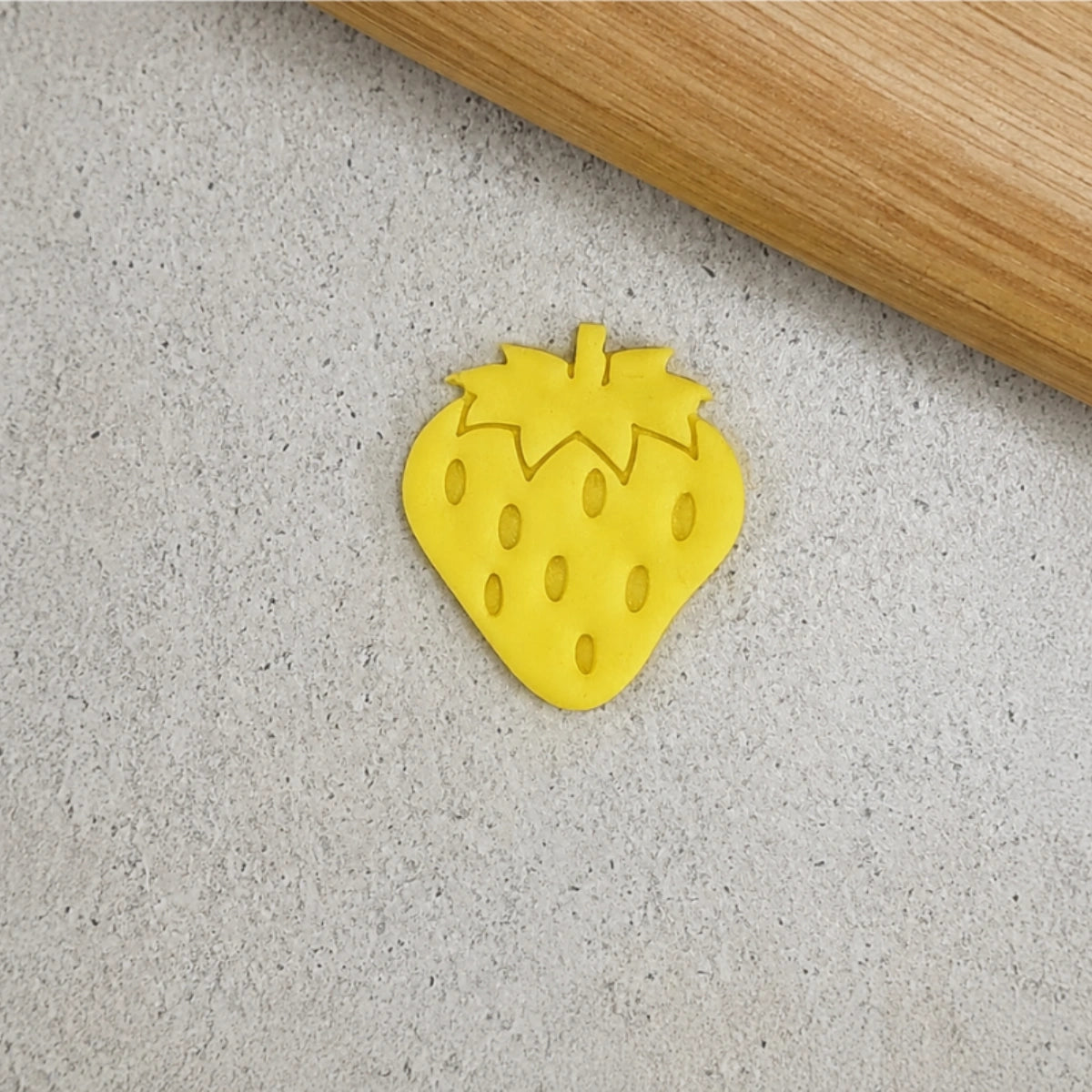 Strawberry Embosser and Cutter - Custom Cookie Cutters