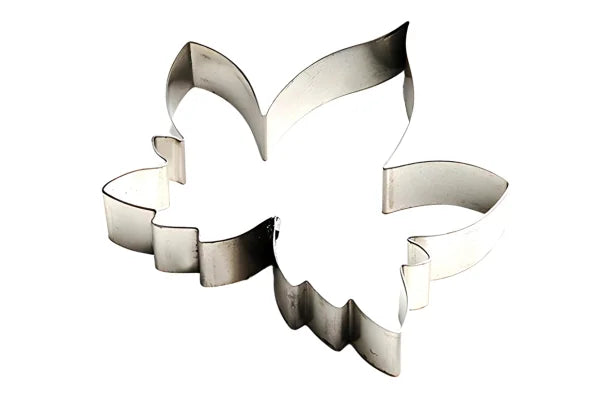 30mm x 30mm Grape Vine Leaf Cookie Cutter - Carolines