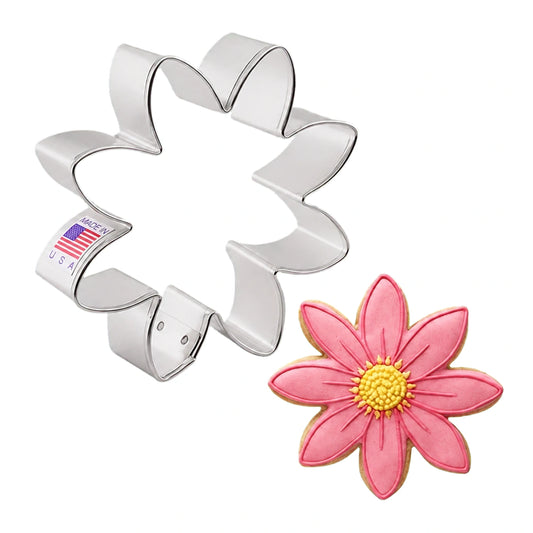 Daisy Cookie Cutter - Ann Clark