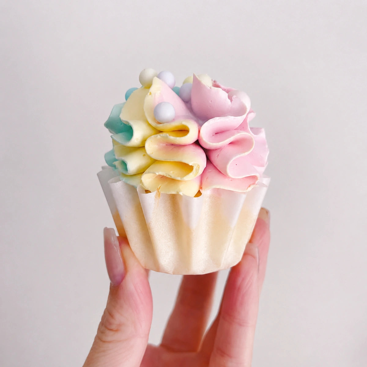 White Cuppies - Parchment Ripple Cupcake Liner (96 Pack) - Moreish by Monica Cavallaro