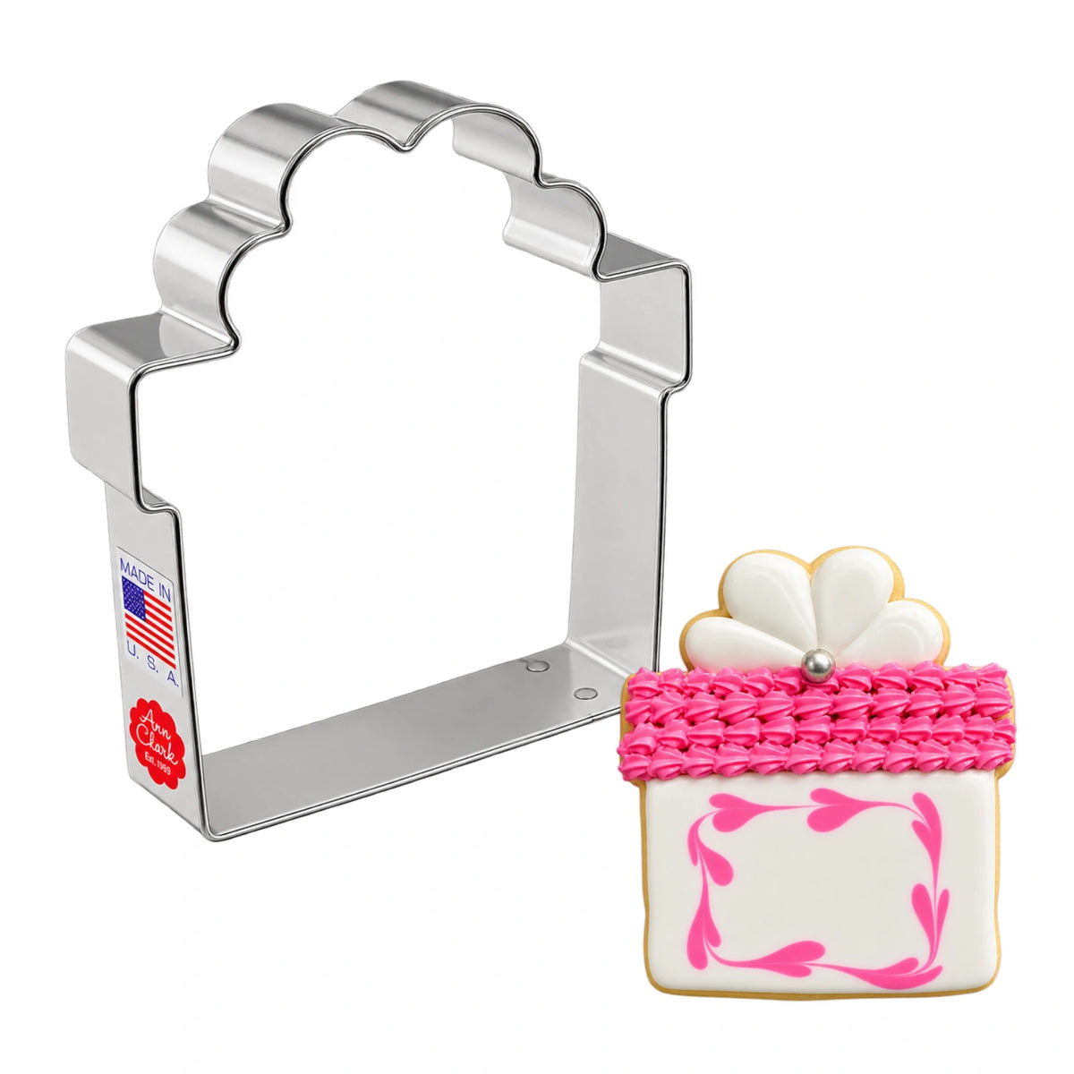 Present with Bow Cookie Cutter - Ann Clark