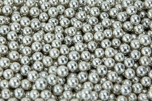 Metallic Silver 1kg Edible Cachous Pearls 8mm - Iconic Sprinkles