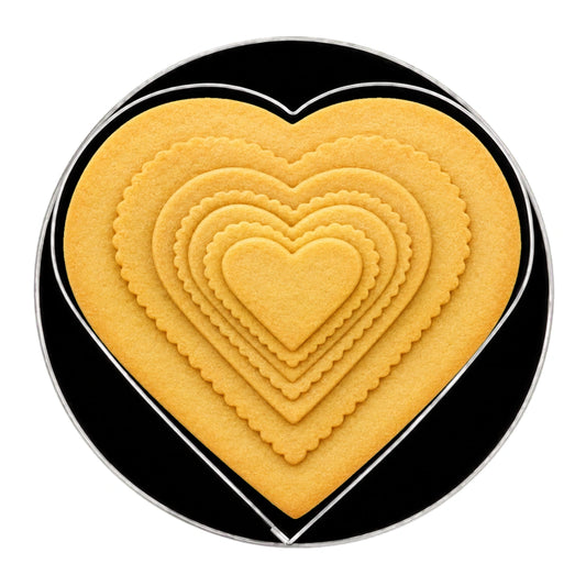 T P Cutter Plain Scalloped Heart - Loyal