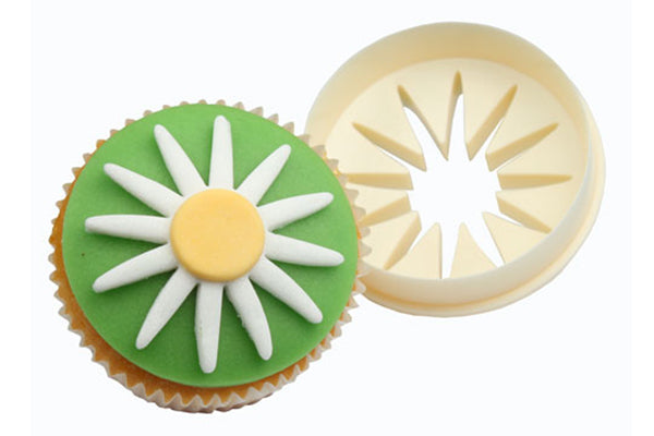Double Sided Cup Cake Cutter Daisy - FMM