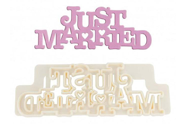 Curved Words - Just Married - FMM