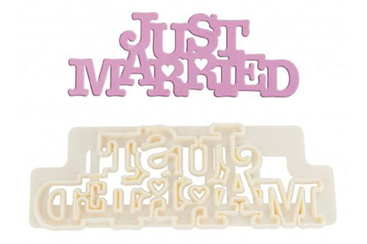 Curved Words - Just Married - FMM