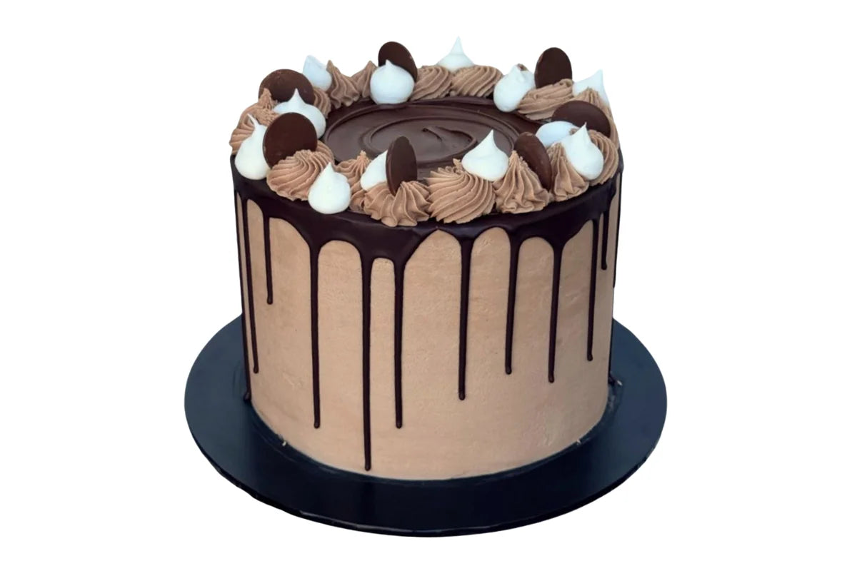 Chocolate Mud Cake Filled with Nutella Buttercream 7 Inch - Iconic Bakery
