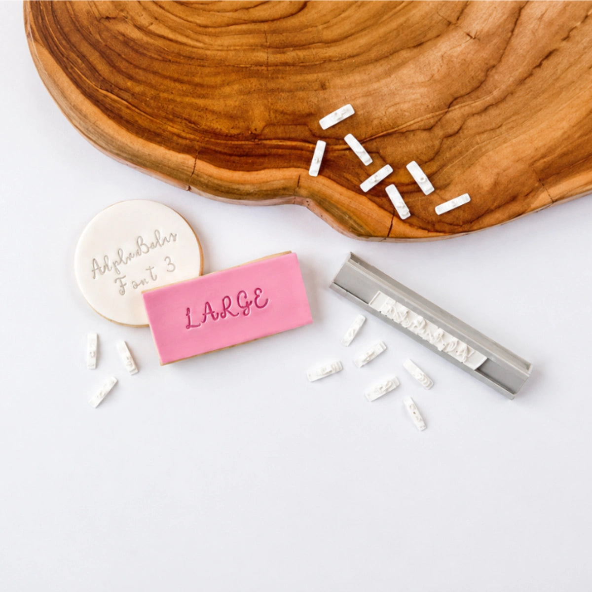Alphabakes Large Uppercase Font 3 Stamp Tiles (Bar Not Included) - Lissie Lou