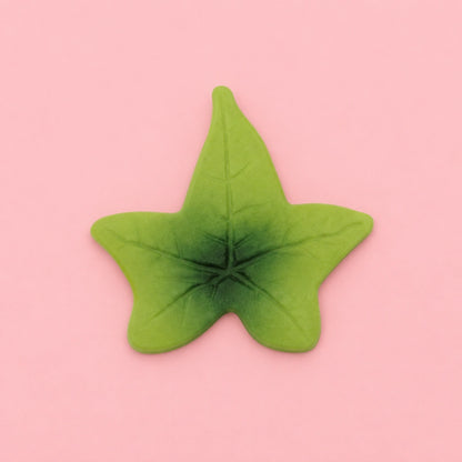 0.6 Inch Foliage Plunger Cutters - Small Veined Ivy Leaf 15mm - PME