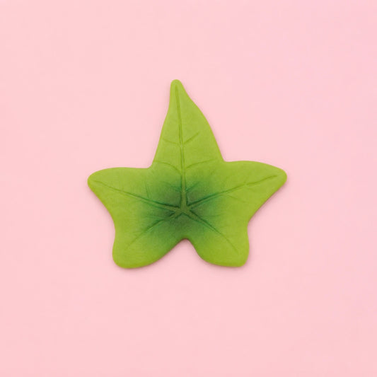 Foliage Plunger Cutters - Medium Veined Ivy Leaf - PME
