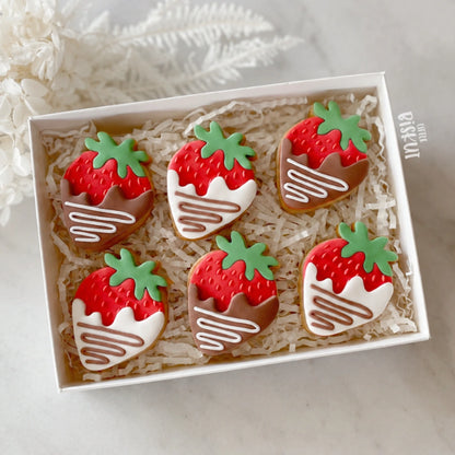 Strawberry Cutter and Debosser Set - Little Biskut
