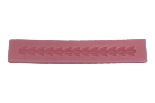 Laurel Leaf Strip - Carolines