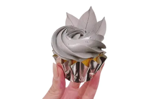 Silver 96 Cups Ripple Cupcake Liners - Moreish by Monica Cavallaro
