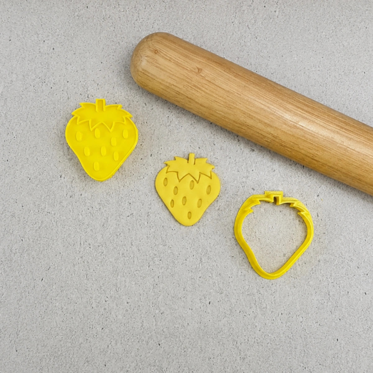 Strawberry Embosser and Cutter - Custom Cookie Cutters
