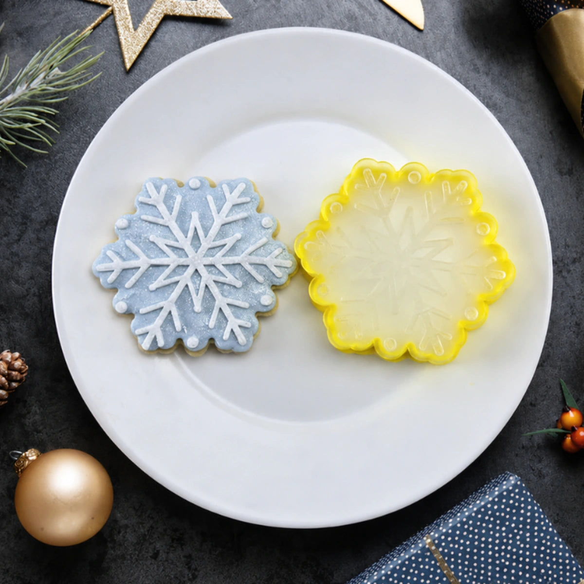 Large Snowflake Cutter and Debosser Set - Custom Cookie Cutters
