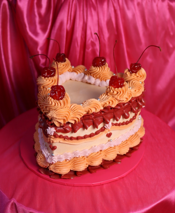 Vintage Heart Cake Workshop with Sarah from Baby Cakes - Sunshine