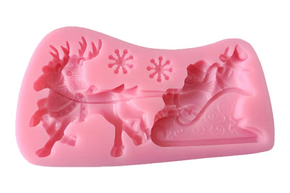Santa Sleigh - Iconic Cake Art