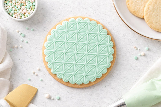 Diamond Quilt Embosser - Iconic Cake Art