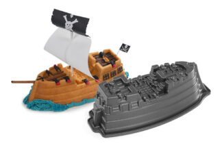 PIRATE SHIP CAKE PAN TIN,PIRATE-SHIP-CAKE-PAN-TIN-–-HIRE-ONLY