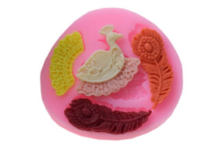 Feathers,UCG-001-674