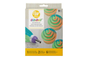 ColorSwirl,Color Swirl Plastic Coupler, Bag and Tip Decorating Set, 9-Piece Set,452231