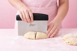 6 Inch Bench Scraper with Black Handle Ateco,1318